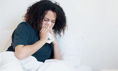 8 dấu hiệu cảnh báo bạn đang ăn quá nhiều thịt, thay đổi sớm kẻo hại sức khỏe