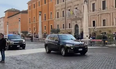 Đoàn xe 85 chiếc hộ tống ông Biden đến Vatican trước thềm hội nghị khí hậu COP26