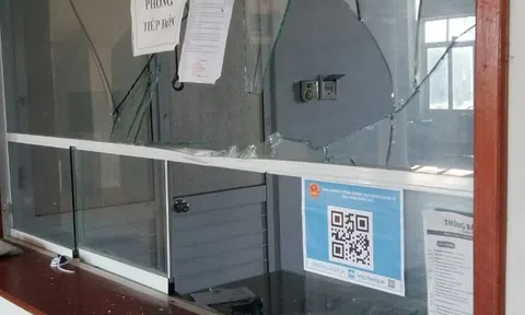 Thừa Thiên-Huế: Điều tra vụ đập phá đồ đạc trong bệnh viện dã chiến