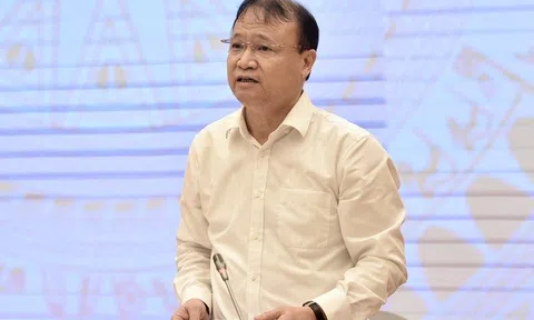 Giá xăng dầu trong nước tăng "sốc", bộ Công Thương lý giải gì?