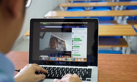 Bộ GD&ĐT khẳng định dạy và học trực tuyến bảo đảm hiệu quả, công bằng giữa các vùng miền