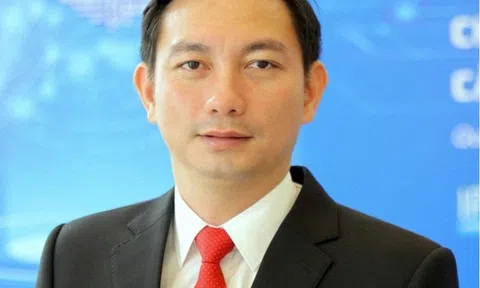 Đường thăng tiến của Bí thư huyện Cô Tô vừa bị đình chỉ công tác