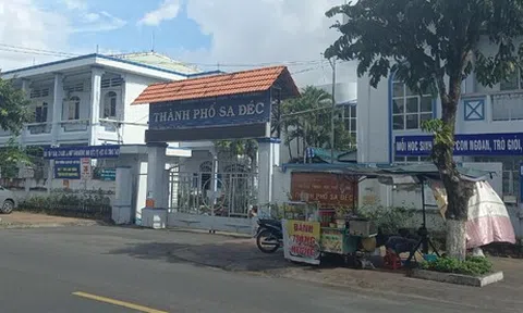 Vụ thầy giáo ở Đồng Tháp lộ ảnh "nóng" khi đang dạy online: Giao hiệu trưởng trường học xem xét xử lý