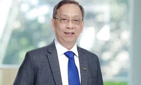 Những doanh nhân đứng đầu tập đoàn nghìn tỷ từng "cầm phấn, gõ đầu trẻ"