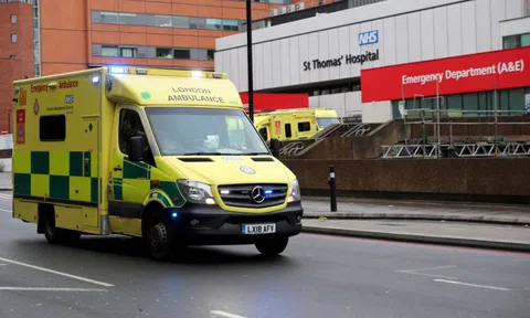 Thế giới báo cáo trường hợp tử vong đầu tiên do biến thể Omicron