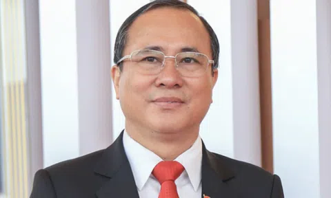 Cựu Bí thư Tỉnh ủy Bình Dương Trần Văn Nam phải chịu trách nhiệm về 302 tỷ đồng thất thoát