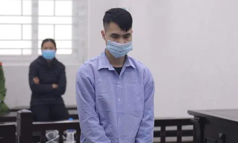 Tạo livestream để các cô gái khoe "vùng nhạy cảm" để thu tiền, 9X lĩnh 7 năm tù