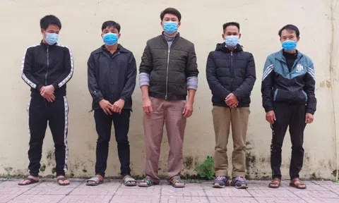 Hà Tĩnh: Bắt kẻ ngồi xe lăn điều hành đường dây đánh bạc tiền tỷ