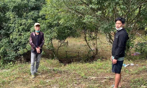 Hai "con nghiện" khống chế 6 tài xế, trấn lột tiền ở cửa khẩu Lạng Sơn