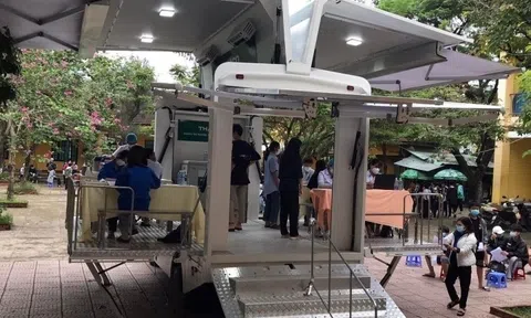 Xác minh vụ hai học sinh lớp 7 khai báo được tiêm 2 mũi vaccine liên tiếp