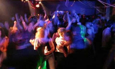 Cô gái trả giá đắt vì thanh xuân nông nổi