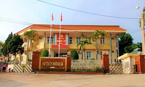 Thanh Hóa: Lơ là chống dịch, Giám đốc trung tâm văn hóa huyện bị tạm đình chỉ