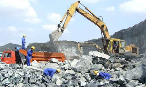 Quảng Ngãi: Sở Xây dựng xin lỗi doanh nghiệp vì giải quyết hồ sơ chậm