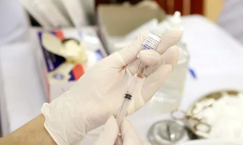 Thứ trưởng bộ Y tế: Tỷ lệ bao phủ vaccine của Việt Nam đã vượt mức mục tiêu WHO đề ra