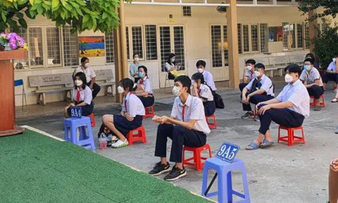 TP.HCM đề xuất thêm 4 khối lớp đi học từ 3/1/2022