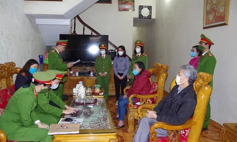 Nguyên Trưởng phòng và nguyên Kế toán Ban Nội chính tỉnh Hà Giang bị khởi tố, bắt tạm giam