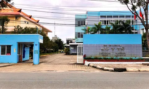 Xôn xao thông tin mua máy X-Quang chênh lệch gần 2,5 tỷ đồng, lãnh đạo sở Y tế Quảng Nam nói gì?