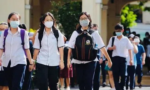 Hà Nội dự kiến cho 100% học sinh lớp 7 đến lớp 12 được đến trường sau Tết Nguyên đán