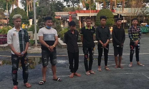 Nhóm "quái xế" hẹn nhau đua xe trên quốc lộ 1: Mục đích để quảng cáo cho các "lò độ xe"