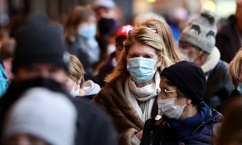 WHO: Đại dịch COVID-19 còn rất lâu mới kết thúc