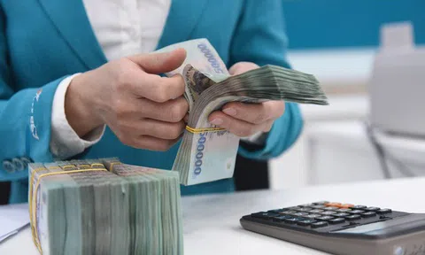 Hơn 253.000 tỷ đồng tín dụng "bơm" vào nền kinh tế trong tháng cuối năm 2021