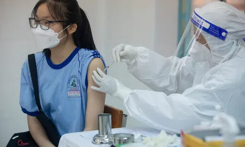 Chính phủ chỉ đạo khẩn trương mua, triển khai tiêm vaccine ngừa COVID-19 cho trẻ từ 5 tuổi