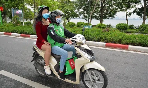 Hà Nội cho phép xe ôm công nghệ hoạt động trở lại từ 8/2