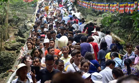 Huyện Mỹ Đức xin phép Hà Nội cho mở cửa chùa Hương vào ngày 16/2