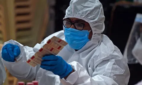 Nghiên cứu phát hiện "chìa khóa" giúp ngăn chặn bệnh nặng COVID-19