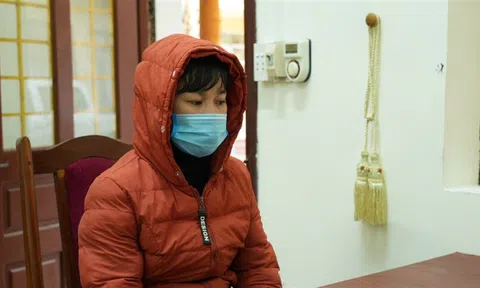 Bắt quả tang 2 đôi nam nữ mua bán dâm 600.000/lượt trong khách sạn: "Tú bà" khai gì?