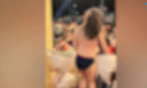 Vụ "chân dài" mặc bikini diễn "tiệc sexy" trong quán nhậu đêm Valentine: Tiết lộ bất ngờ