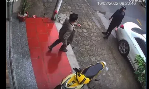 Xác minh clip người đàn ông cầm vật giống súng để giải quyết mâu thuẫn ở Hà Nội