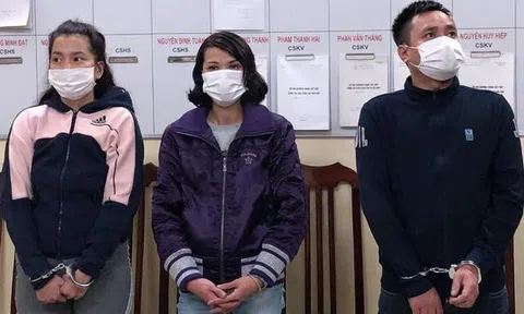 Bắt nhóm chuyên "bày binh bố trận" trộm cắp ở phố cổ Hà Nội