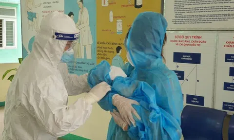 Bộ Y tế cập nhật phác đồ điều trị COVID-19 cho trẻ em