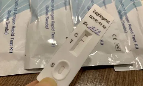 Bộ Y tế đưa ra giải pháp khắc phục tình trạng loạn giá kit test SARS-CoV-2