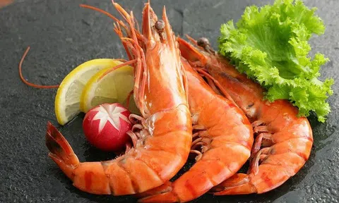 8 thực phẩm cực tốt cho người bị rụng tóc