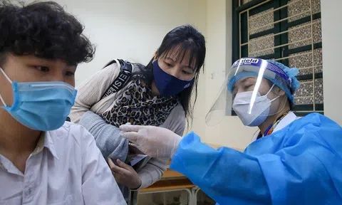 Khi nào dịch COVID-19 ở Hà Nội đạt đỉnh?