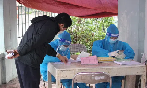 Bộ Y tế đề xuất 7 loại giấy tờ để F0 điều trị tại nhà hưởng bảo hiểm xã hội