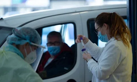 WHO cảnh báo về biến thể phụ của Omicron