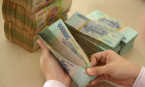 TP.HCM: Truy tìm giao dịch viên ngân hàng liên quan vụ chiếm đoạt 7,6 tỷ đồng