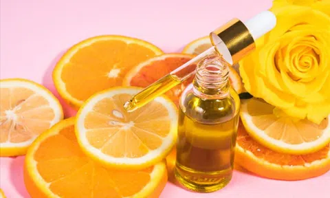 4 sai lầm khi sử dụng serum vitamin C khiến da xấu xí, sạm đi nhanh chóng