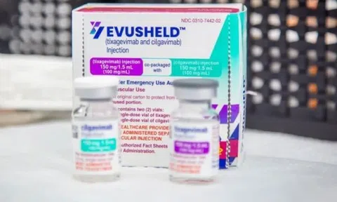 Bộ Y tế khẳng định EVUSHELD không phải là "siêu vaccine" ngừa COVID-19