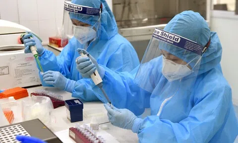 Trẻ F0 đã khỏi Covid-19 có cần tiêm vaccine nữa không?