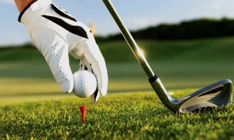 Dân tình rủ nhau đi chơi golf tìm "chân ái", chi phí cho môn thể thao quý tộc này đắt cỡ nào?