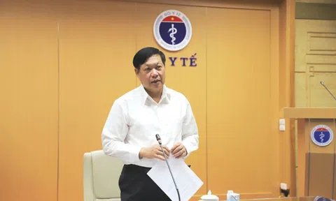 Không được mua bán trang thiết bị y tế khi chưa có giá kê khai từ 1/4