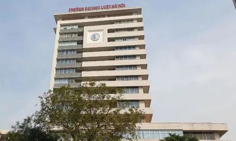 Đại học Luật Hà Nội đề nghị điều tra vụ giảng viên bị tố nhắn tin "gạ gẫm" nhiều nữ sinh viên