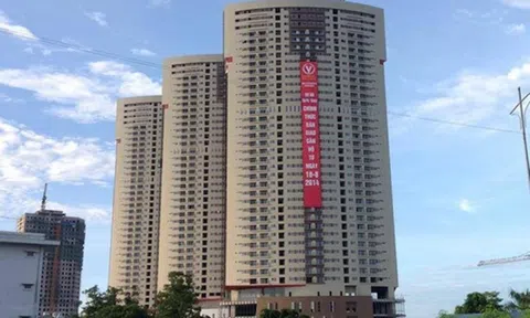 Nam sinh trường THPT chuyên Hà Nội – Amsterdam rơi chung cư tử vong, để lại lá thư tuyệt mệnh