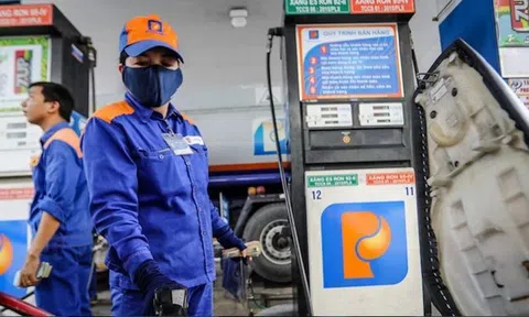 Từ ngày 1/4, giá xăng giảm hơn 1.000 đồng/lít
