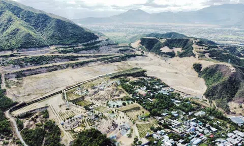 Hôm nay (4/4), xét xử 2 cựu Chủ tịch Khánh Hòa vụ núi Chín Khúc