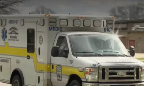 Ăn phải kẹo tẩm ma tuý, 6 học sinh cấp 2 phải nhập viện